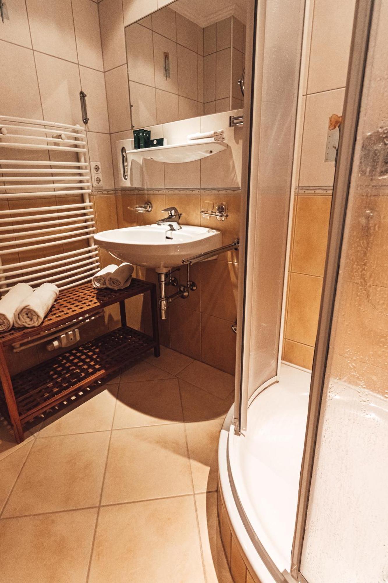 Standard Doppelzimmer - 4